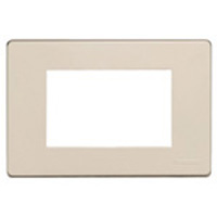 BTICINO AFDEKPLAAT MAGIC 3 MODULES - IVOORKLEURIG