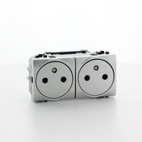 BTICINO LL dubbel voorbekabelde vlakke contactdoos - 16A 250V - Tech